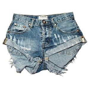 🤍SOLD🤍 One Teaspoon Denim Shorts